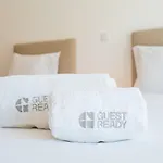 Guestready - Charming Beachside Retreat Guest house