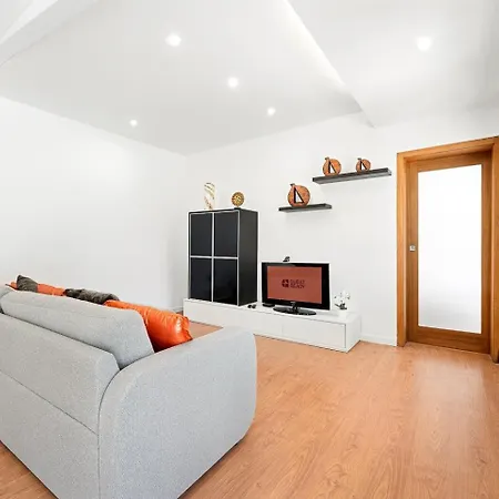 Guestready - Charming Beachside Retreat