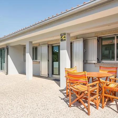 Penzion Guestready - Charming Beachside Retreat